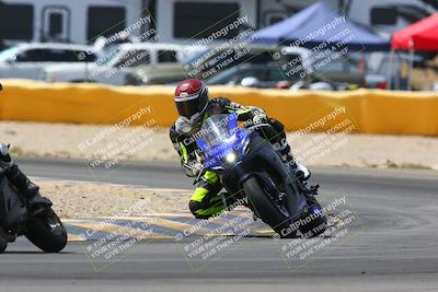 media/Apr-10-2022-SoCal Trackdays (Sun) [[f104b12566]]/Turn 2 (1135am)/